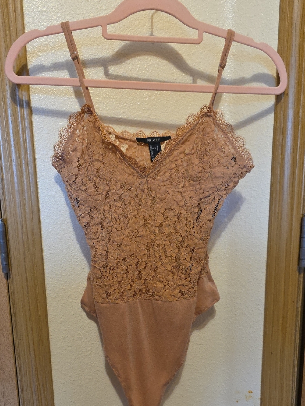 Forever 21 Lace Trim Bodysuit in Dusty Rose Tan